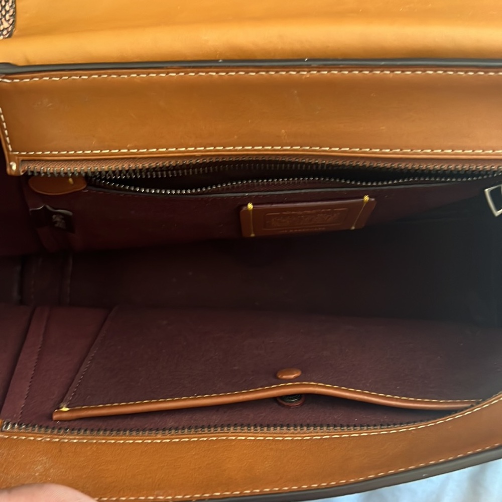 Coach Purse - Picture 4 of 4